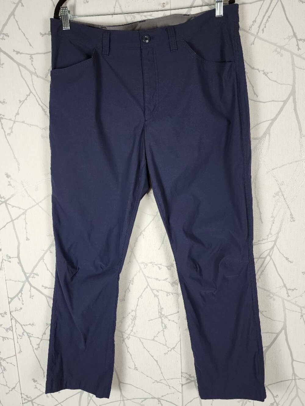 Eddie Bauer Navy Navy Nylon Stretch Mid Rise Hiking Pants